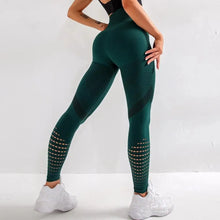 Load image into Gallery viewer, Premium Women&#39;s High-Waist Seamless Fitness Leggings
